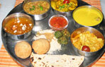 Golden Triangle with Traditional Food